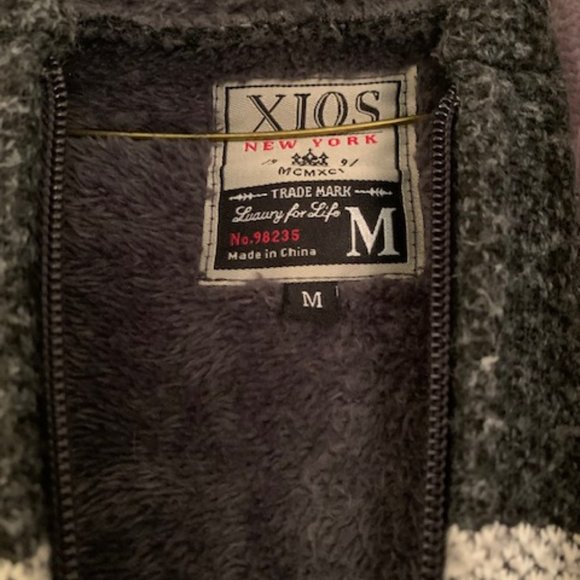 Xios Plush Hoodie - Picture 2 of 3